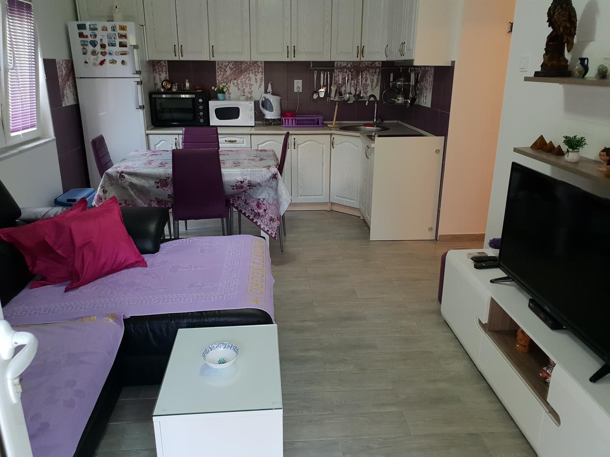 Badza Apartment Kotor Exteriör bild