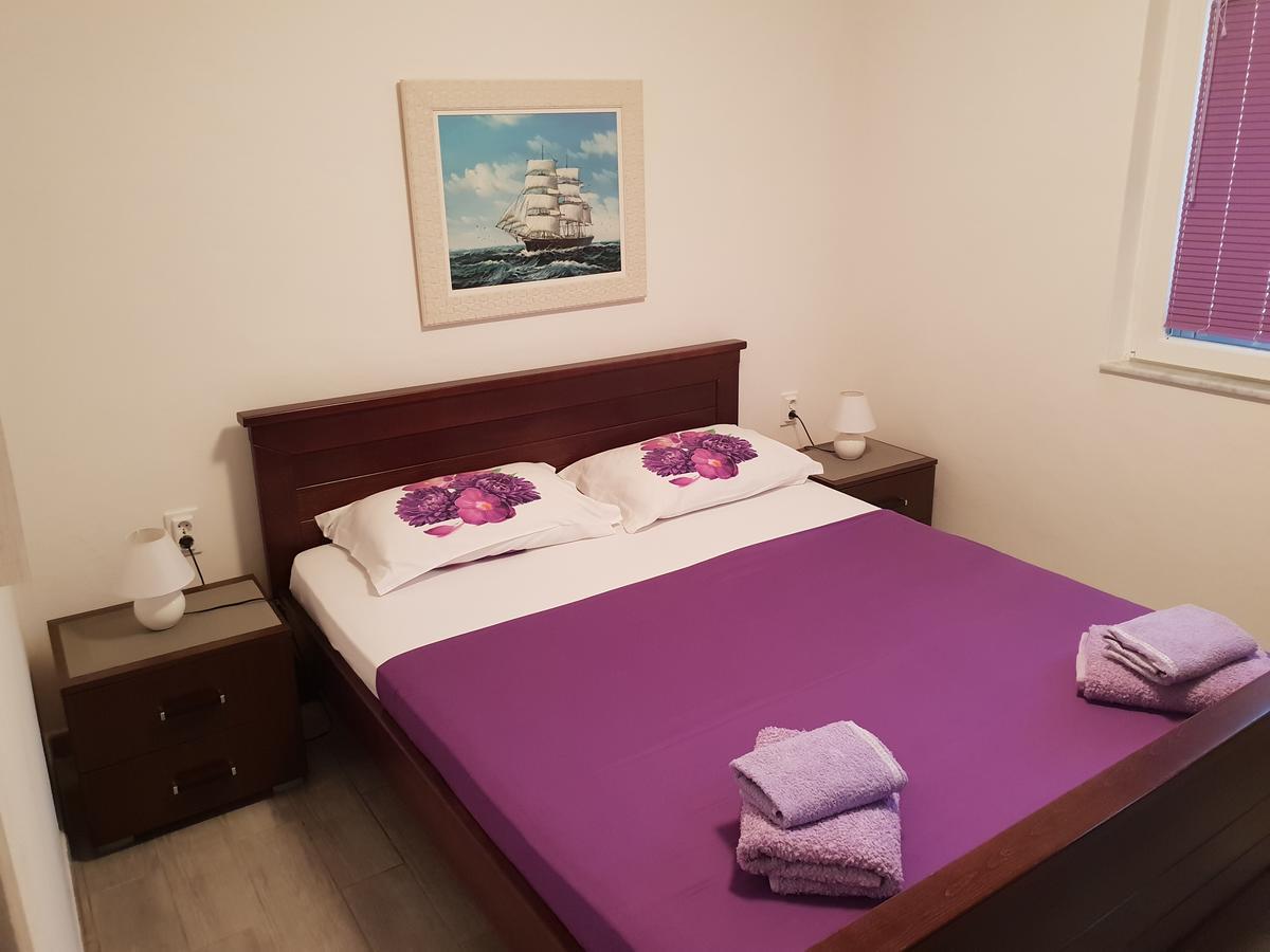 Badza Apartment Kotor Exteriör bild